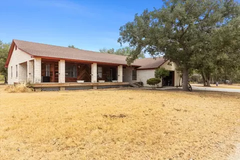 6655 Dobbs Valley Rd, Millsap, TX 76066