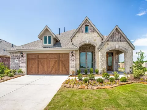 1104 Raptor Rd, Alvarado, TX 76009