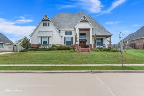 108 Laurel Valley Ln, Stonewall, LA 71078
