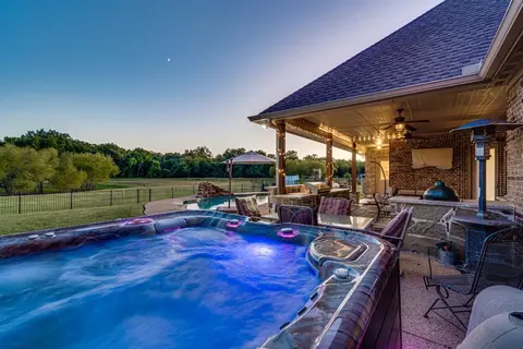 2047 Willow Bend Dr, Oak Leaf, TX 75154 photo 22