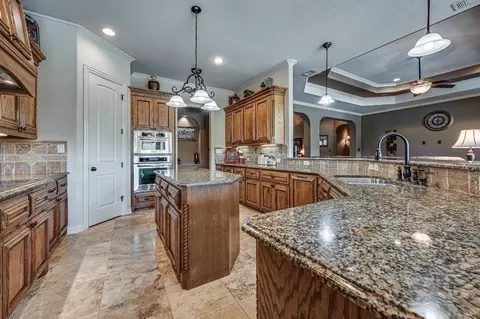 2047 Willow Bend Dr, Oak Leaf, TX 75154 photo 6