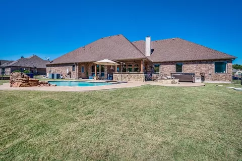 2047 Willow Bend Dr, Oak Leaf, TX 75154 photo 24
