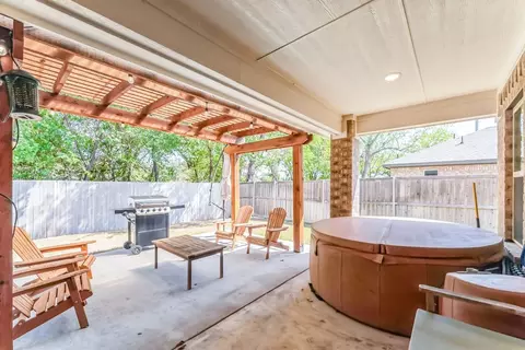 973 Sam St, Springtown, TX 76082 photo 22