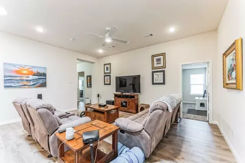 973 Sam St, Springtown, TX 76082 photo 8
