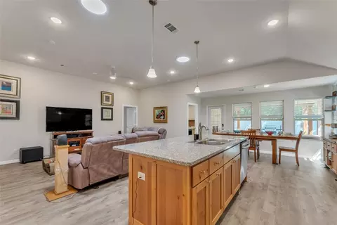 973 Sam St, Springtown, TX 76082 photo 9