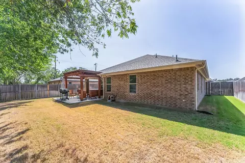 973 Sam St, Springtown, TX 76082 photo 24
