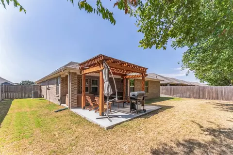 973 Sam St, Springtown, TX 76082 photo 23