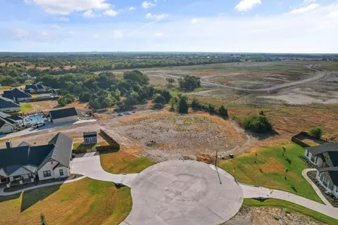 5820 Condor Ct, Midlothian, TX 76065