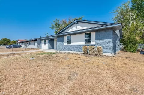 3615 Softcloud Dr, Dallas, TX 75241