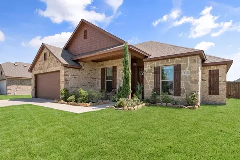 141 Vegas Trl, Palmer, TX 75152