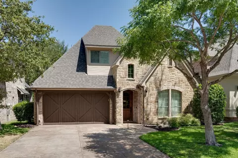 3461 N Riley Pl, Hurst, TX 76054