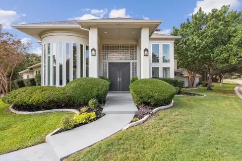 790 Parkside Ct, Highland Village, TX 75077