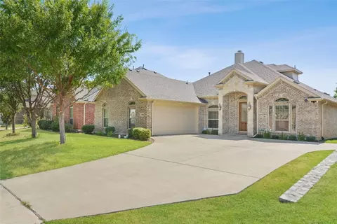 1010 Kite Dr, Garland, TX 75043