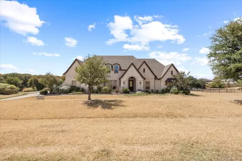 12740 Bella Vino Dr, Fort Worth, TX 76126