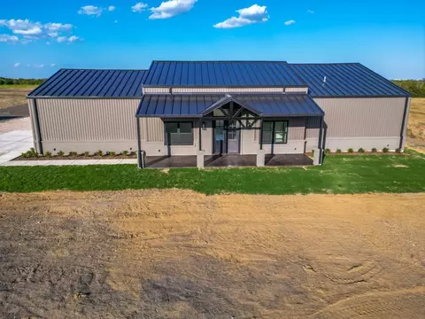 771 Moseley Rd, Ennis, TX 75119