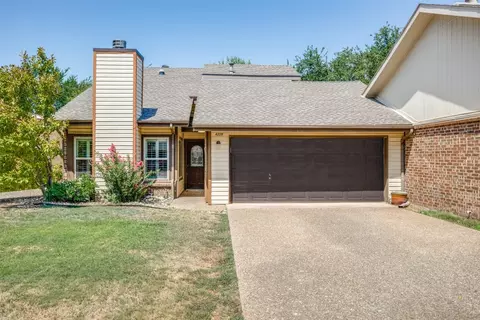 4229 Gayle Ct, Flower Mound, TX 75028
