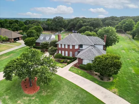 3725 Raintree Dr, Flower Mound, TX 75022