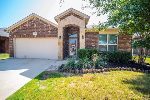 1709 Placitas Trl, Fort Worth, TX 76131