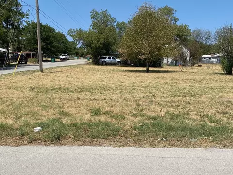 E Grand E Grand, Comanche, TX 76442 photo 2