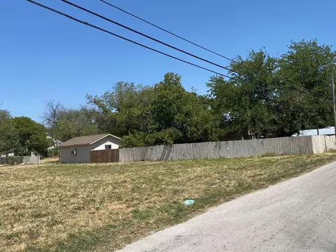 E Grand E Grand, Comanche, TX 76442