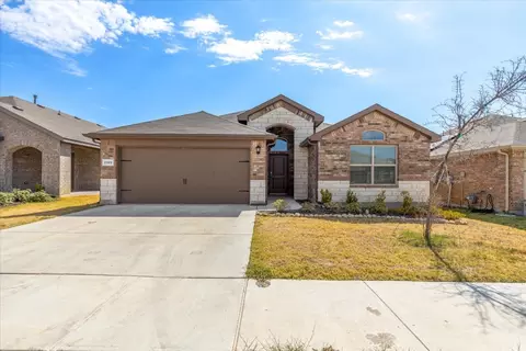 2109 Chesnee Rd, Fort Worth, TX 76108