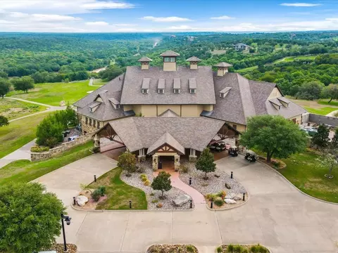 8024 Lundin Ct, Cleburne, TX 76033 photo 7