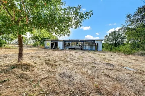 1044 Alsdorf Rd, Ennis, TX 75119