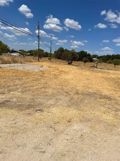 6940 Monaghan Dr St, Brownwood, TX 76801