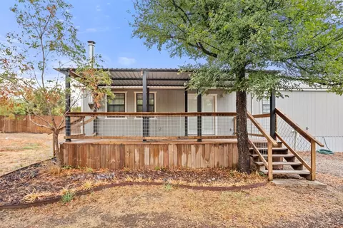 788 Lois Cir, Granbury, TX 76049