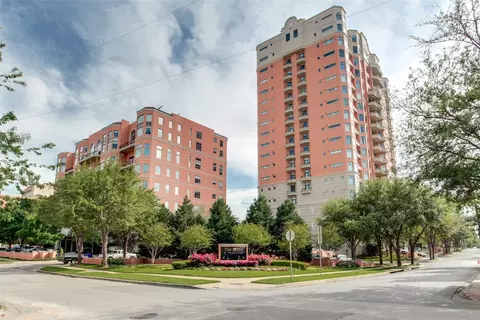 2828 Hood St #408, Dallas, TX 75219