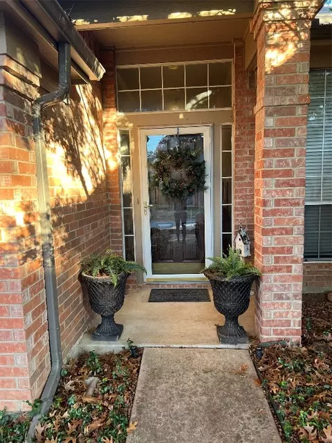 7312 Cross Keys Dr, North Richland Hills, TX 76182
