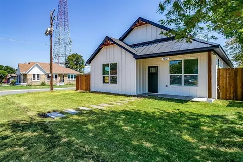 2801 S Grove St, Fort Worth, TX 76104
