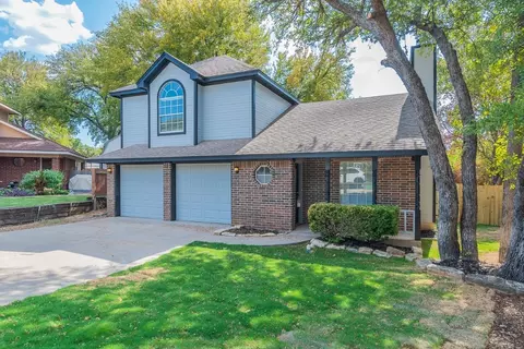 2800 Howard Ct, Denton, TX 76209