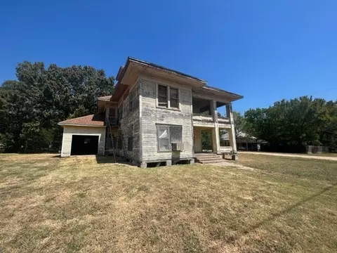 151 E Cooper Ave, Cooper, TX 75432