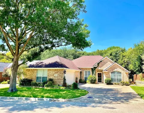 205 Freedom Ct, Rockwall, TX 75032