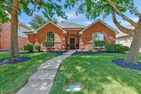 9383 Homestead Ln, Frisco, TX 75033