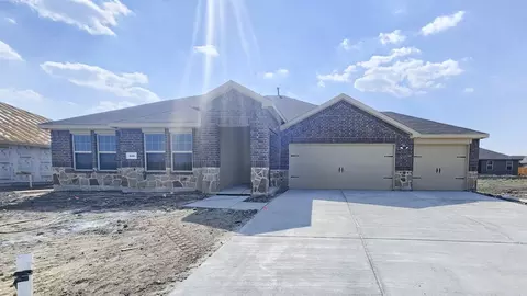 806 Driftwood Ln, Nevada, TX 75173