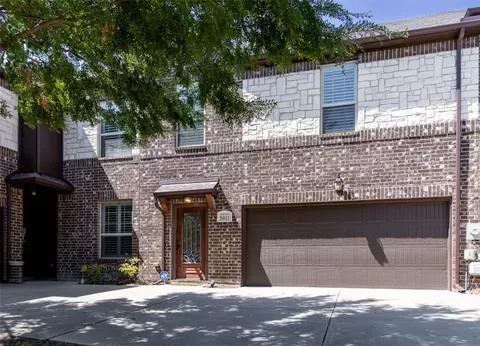 5011 Venecia Way, Grand Prairie, TX 75052