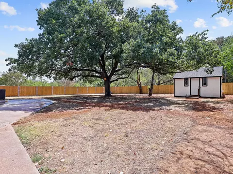 Exterior - 205 E Maple St, Keene, TX 76059 photo 2 of 8