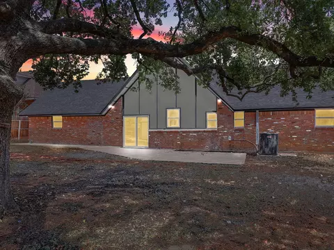 Exterior - 205 E Maple St, Keene, TX 76059 photo 7 of 8