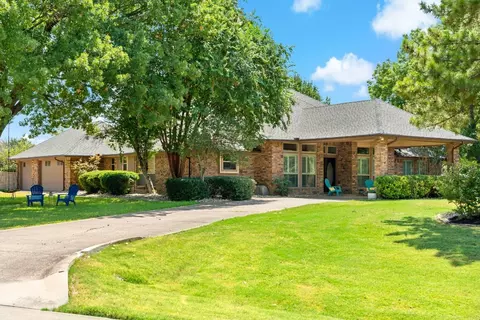33 Santa Rosa Cir, Lucas, TX 75098