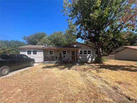 8836 Claiborn St, Lakeside, TX 76135