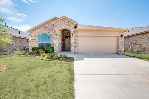 1104 Blooming Prairie Trl, Fort Worth, TX 76177