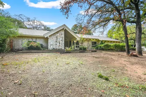309 Pennsylvania Dr, Denton, TX 76205