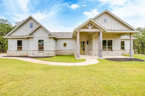 324 Zebrastone Way, Poolville, TX 76487