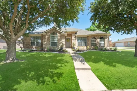 349 Apache Trl, Murphy, TX 75094