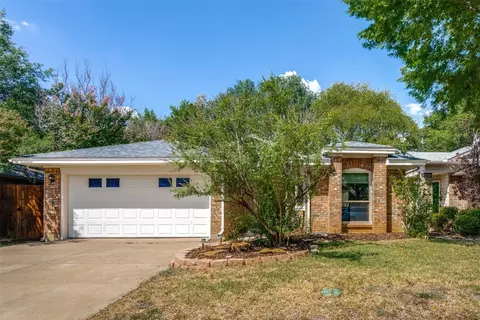 1241 Boardwalk St, Arlington, TX 76011