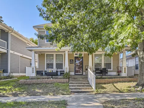 1390 Portsmouth Dr, Providence Village, TX 76227