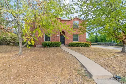 1532 Golden Grass Dr, Lancaster, TX 75134