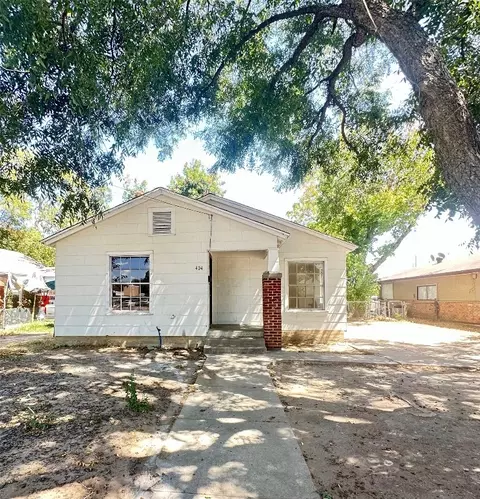 404 N Chandler Dr, Fort Worth, TX 76111